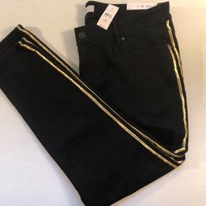 NWT Loft Plus Modern Skinny Jeans